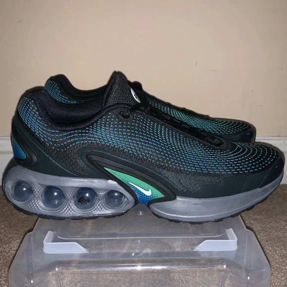 Nike Men’s Air Max DN ES - “Black/Dusty Cactus” - Size 10.5 - New-HV5235-001 - Picture 5 of 12